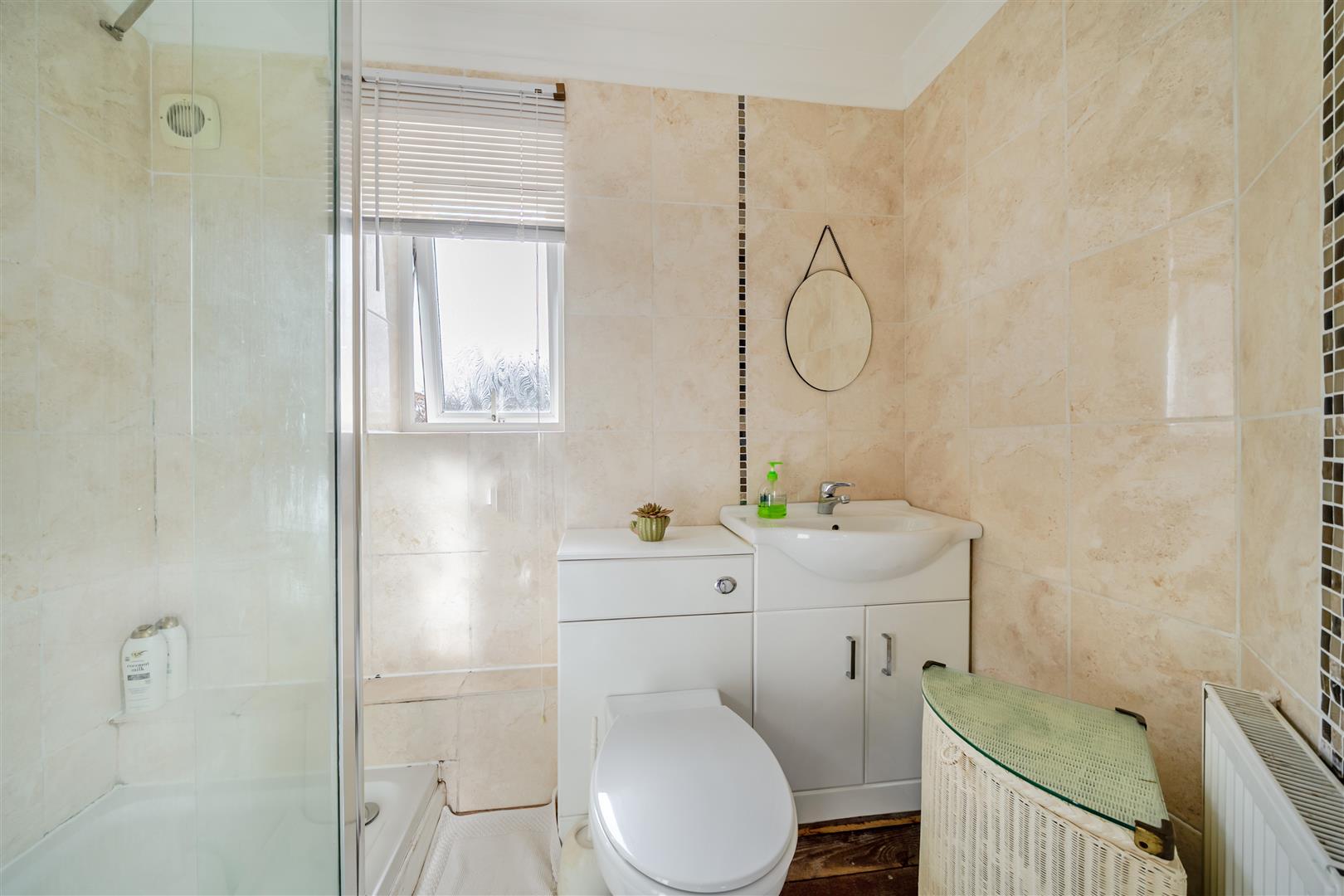 Gwydr Place, Loughor, Swansea, SA4 6TW